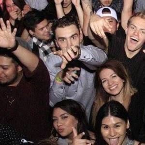 Meet your Posher, Barry